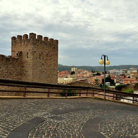 B&B Castello Salvaterra Iglesias Esterno foto